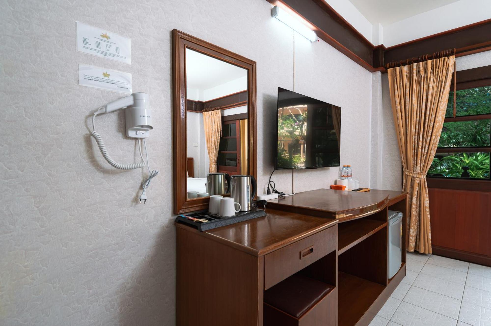 Asia Divers Resort Тау Экстерьер фото