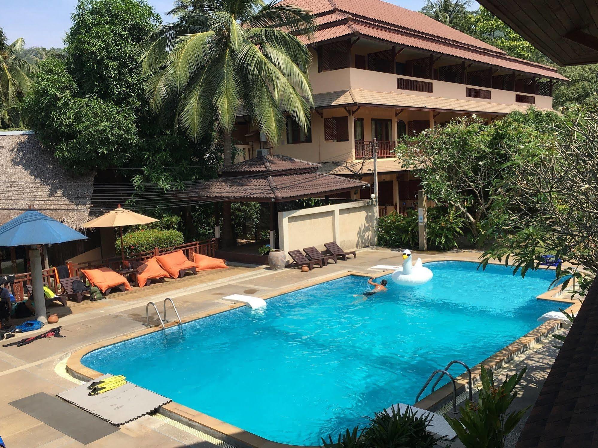 Asia Divers Resort Тау Экстерьер фото