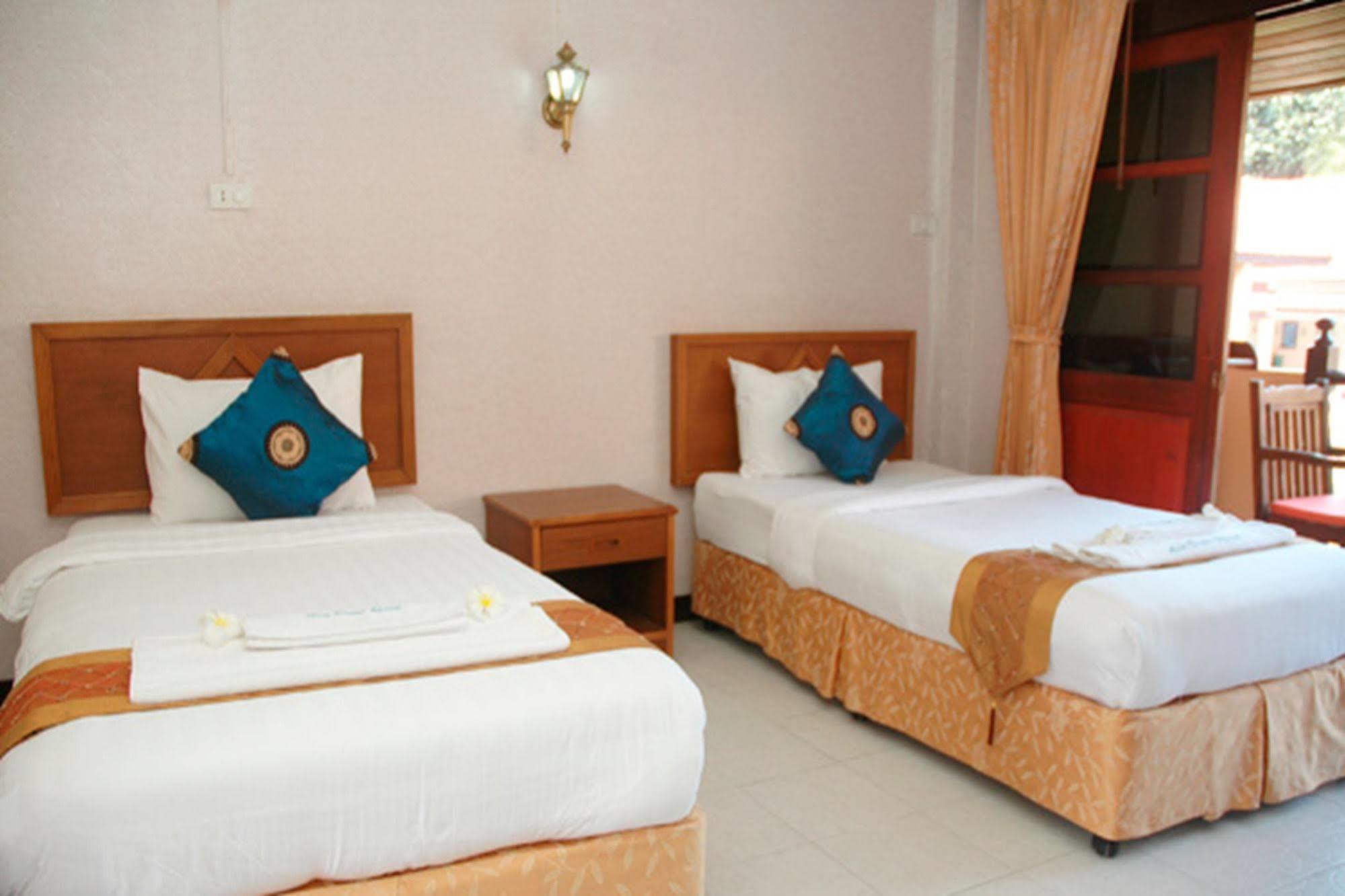Asia Divers Resort Тау Экстерьер фото